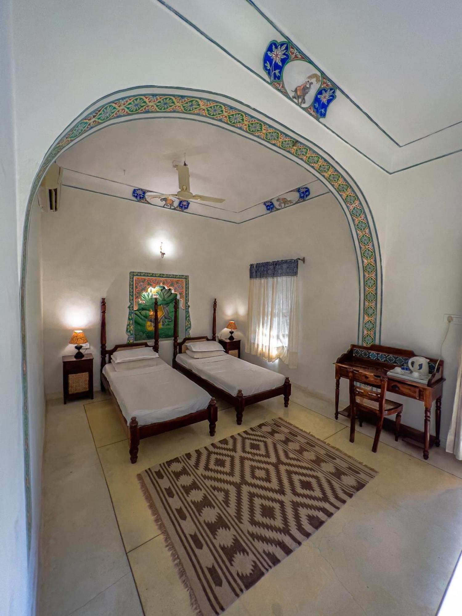 Hotel Castle Bijaipur Экстерьер фото