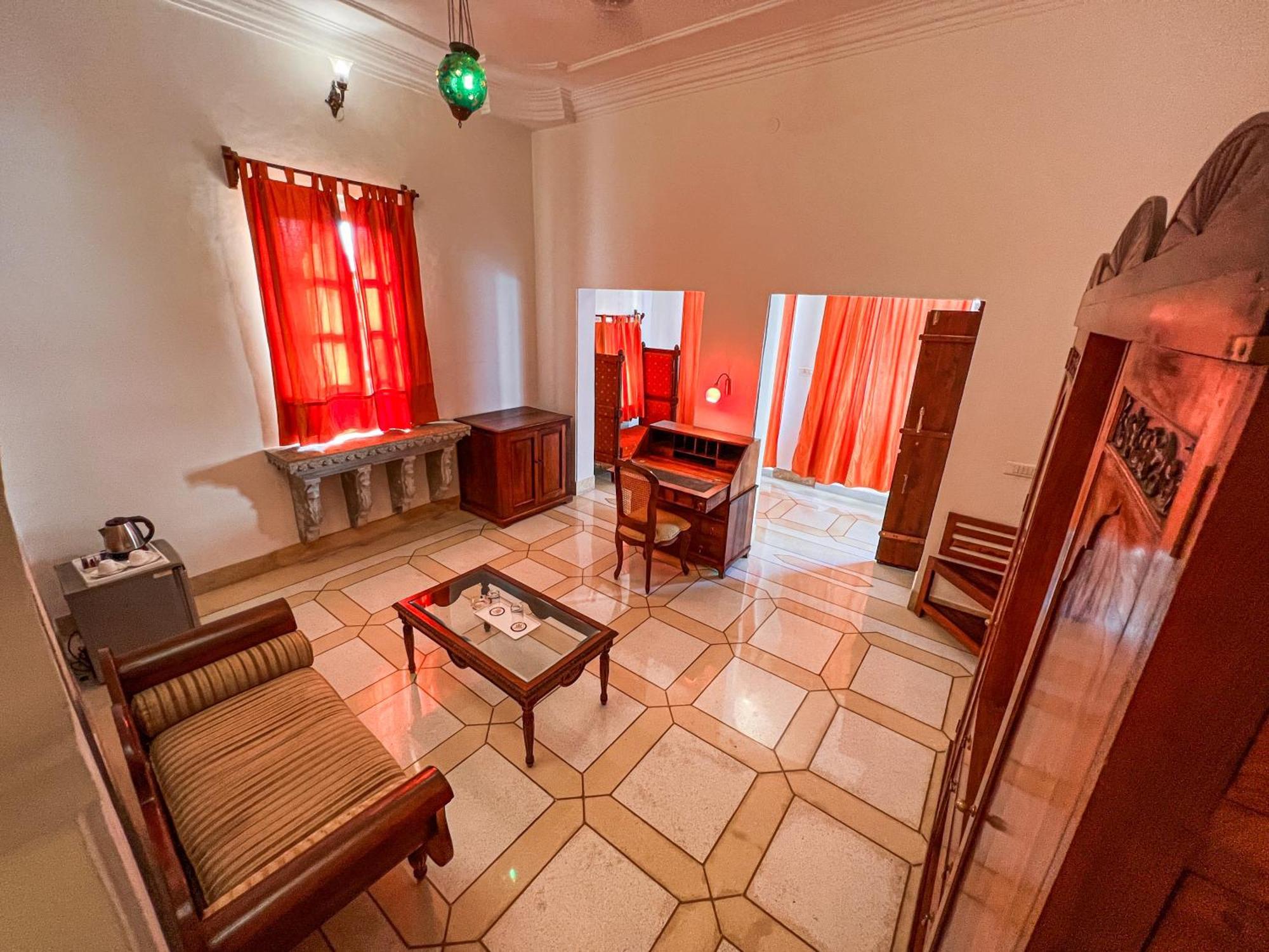 Hotel Castle Bijaipur Экстерьер фото